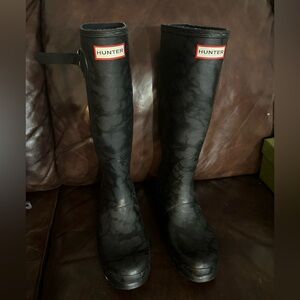 Women hunter size 7